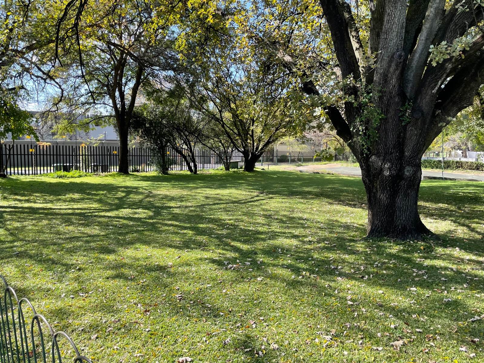 744 m² Land available in Bryanston photo number 25