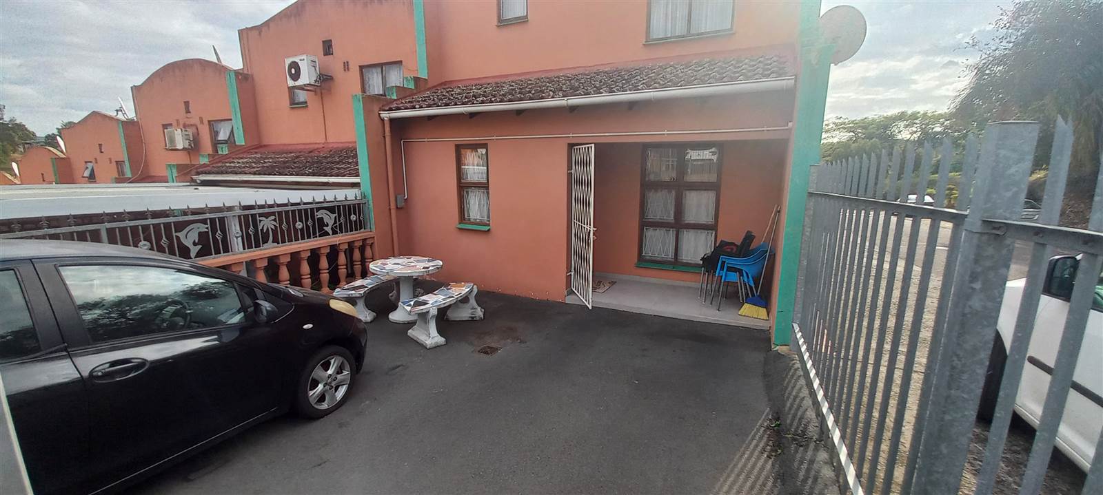3 Bed Duplex in Tongaat Central photo number 1