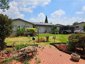 3 Bed House in Van Dyk Park
