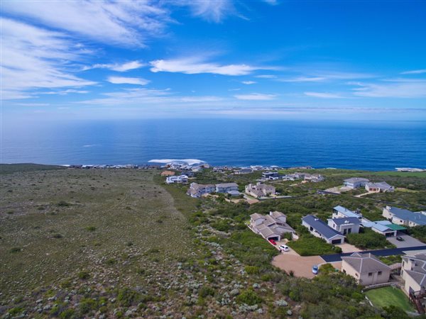1441 m² Land available in Pinnacle Point Golf Estate