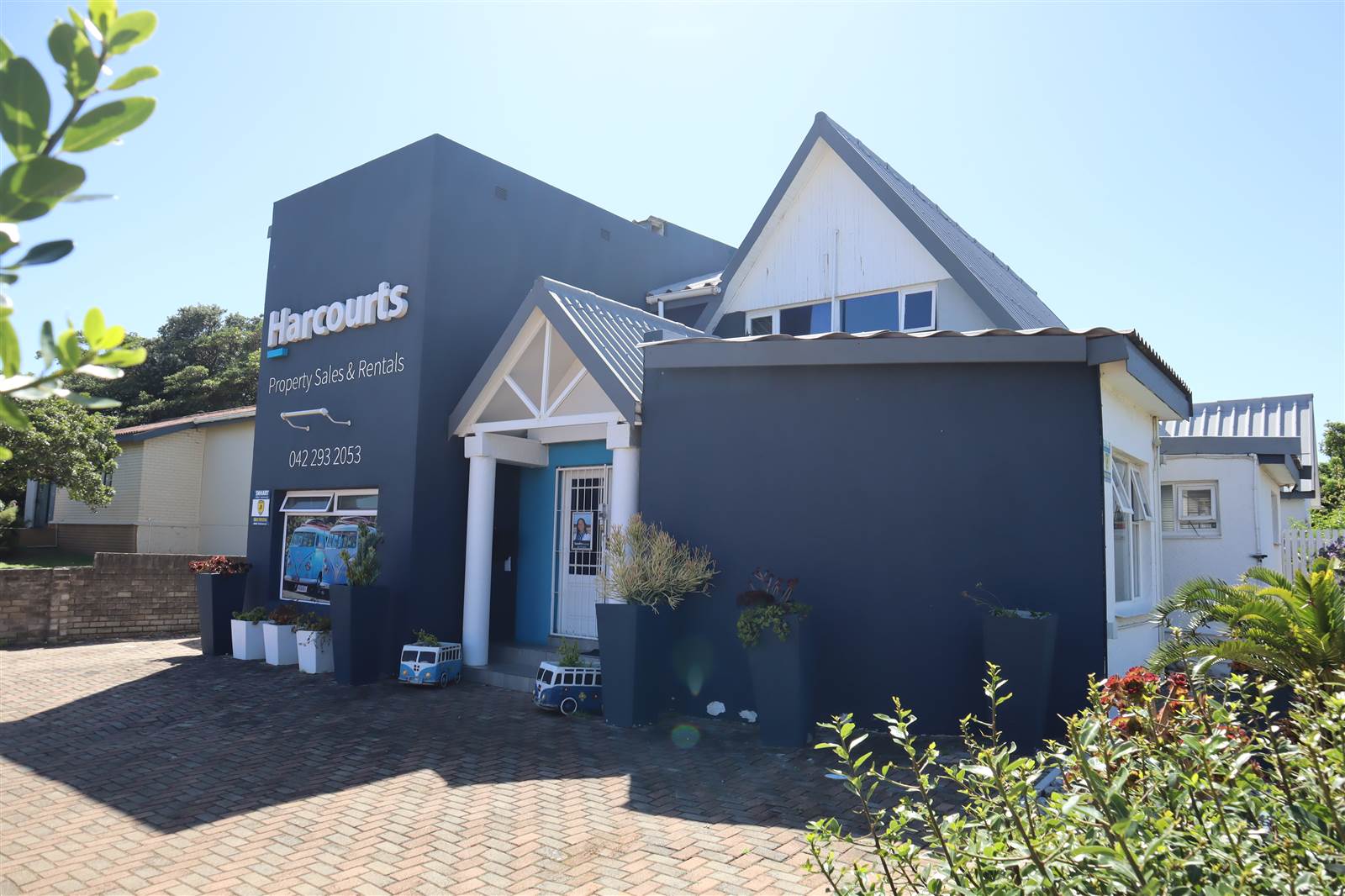 322  m² Commercial space in Jeffreys Bay photo number 2