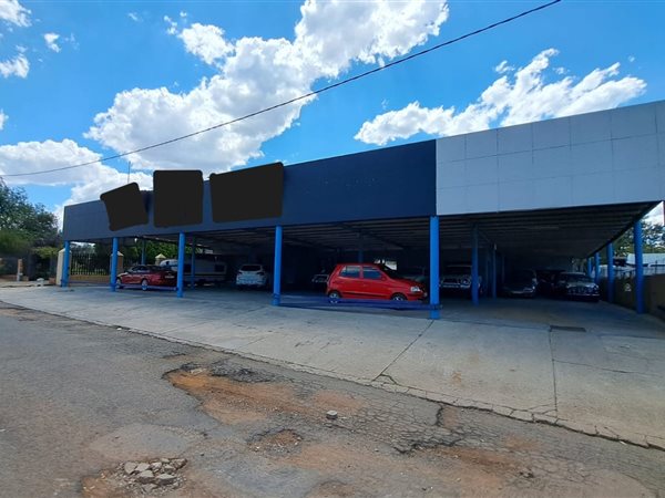 Commercial space in Freemanville
