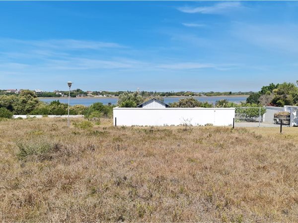 279 m² Land available in Aston Bay
