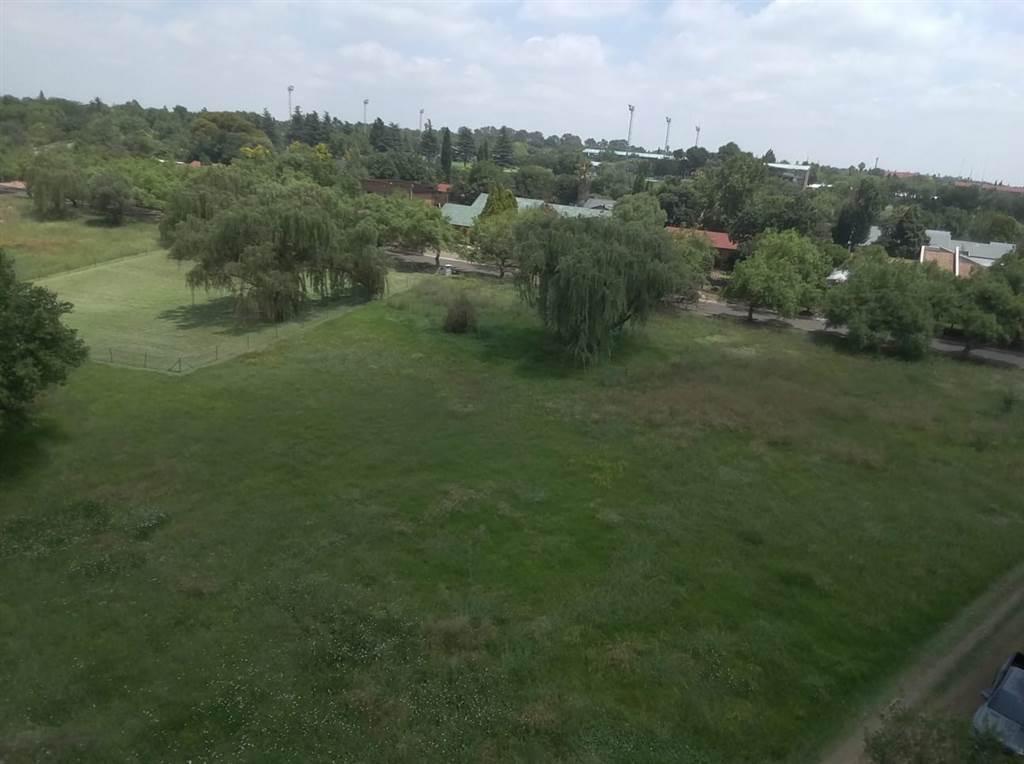 1429 m² Land available in Secunda photo number 8