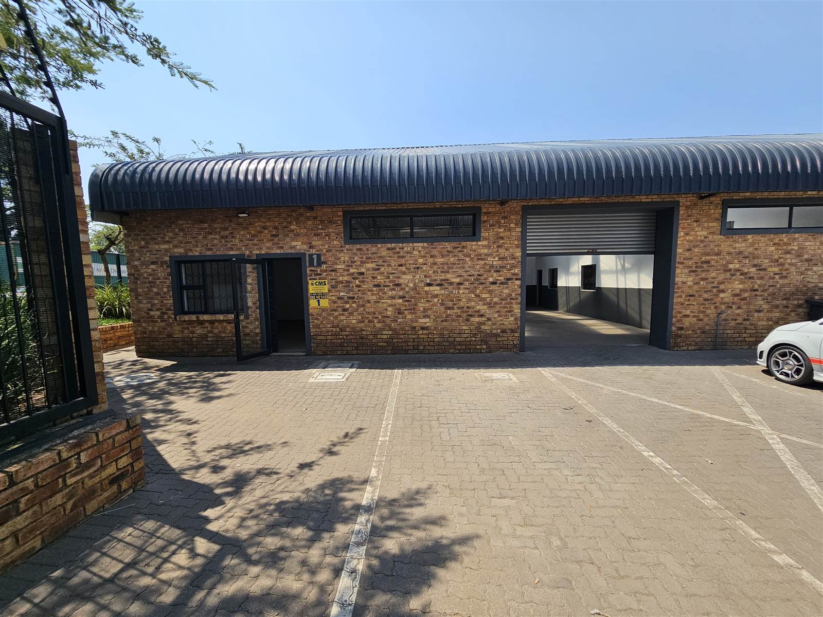 187  m² Industrial space in Benoni South photo number 2