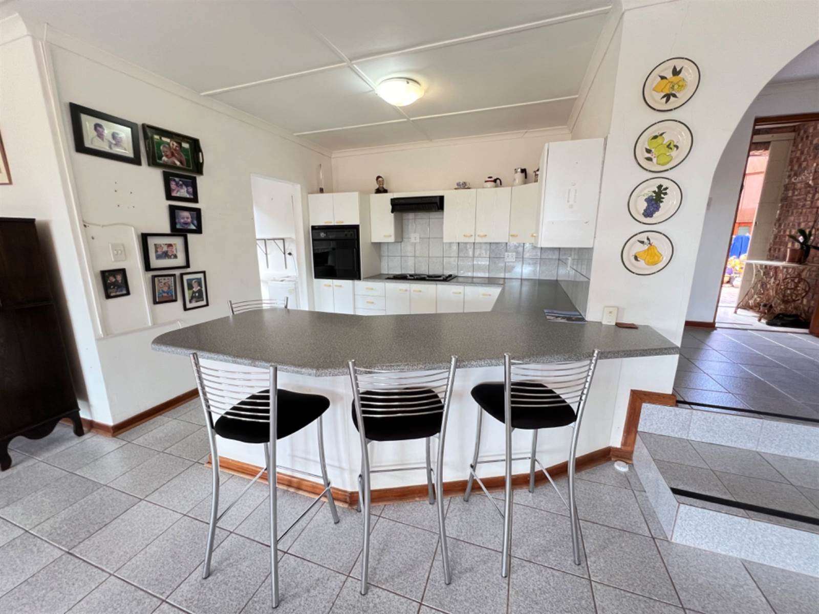 3 Bed House in Jeffreys Bay photo number 6