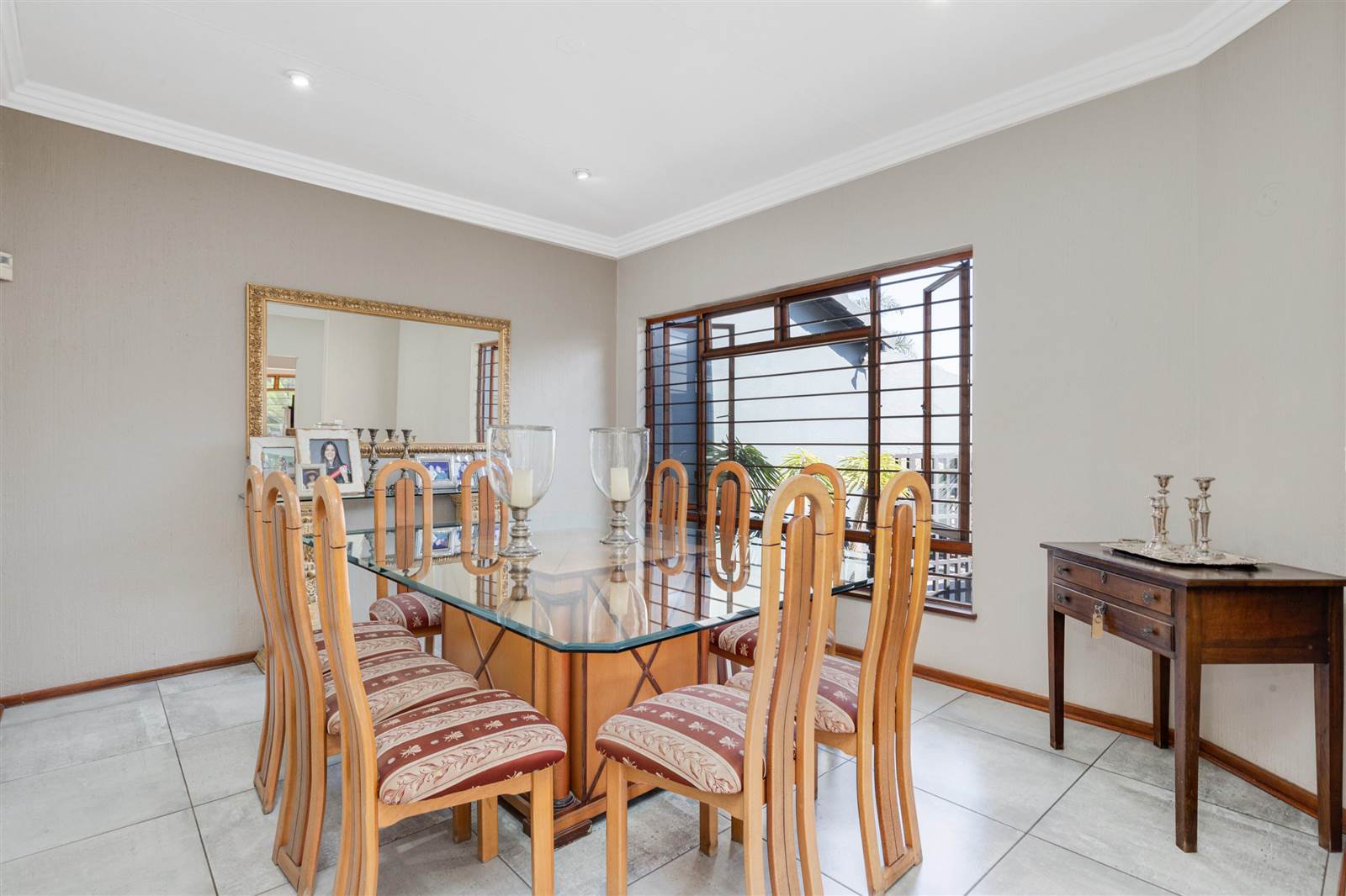 4 Bed House in Woodmead photo number 12