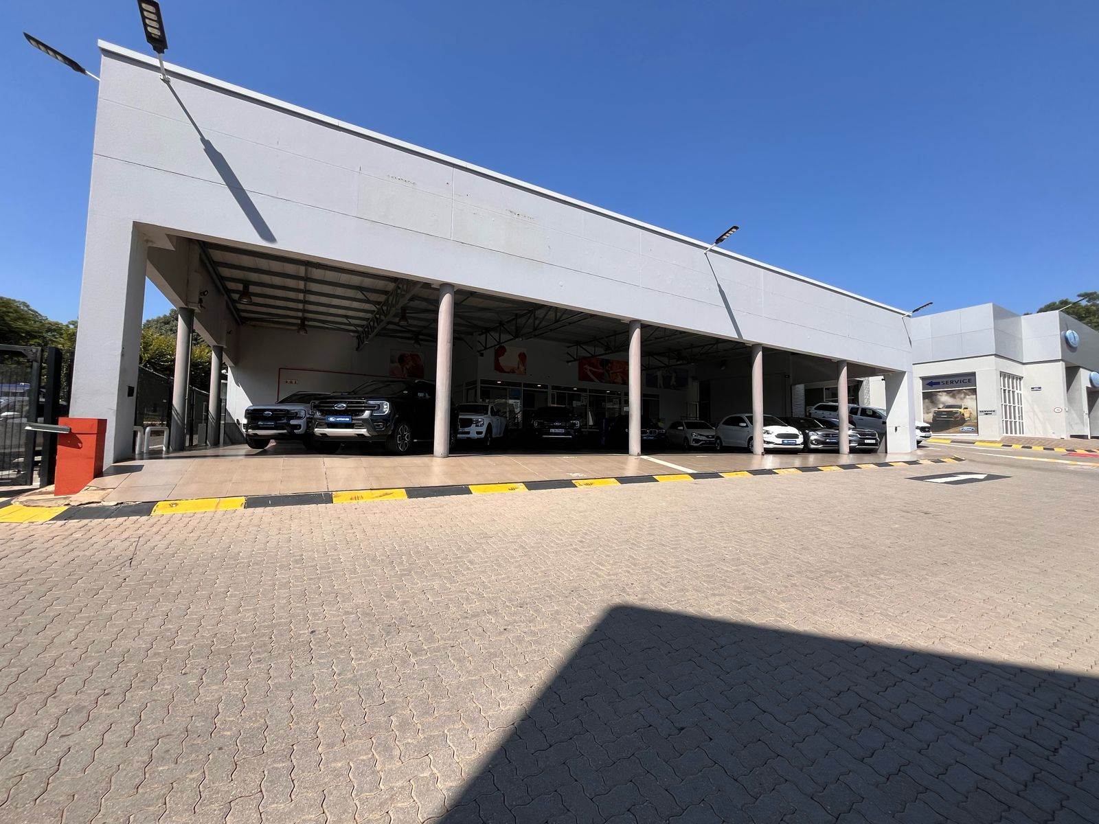4296  m² Commercial space in Constantia Kloof photo number 6