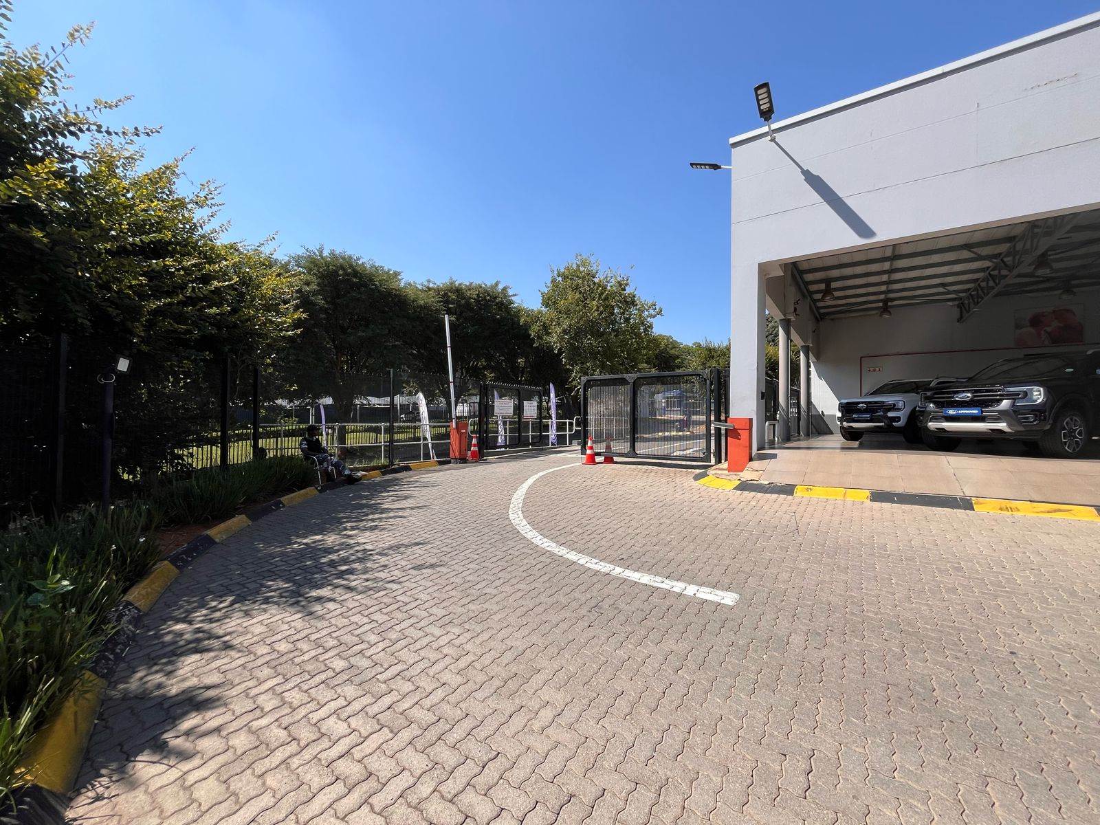 4296  m² Commercial space in Constantia Kloof photo number 14