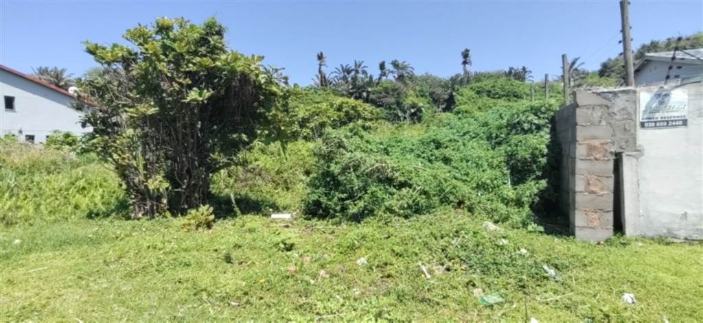 929 m² Land available in Hibberdene photo number 3