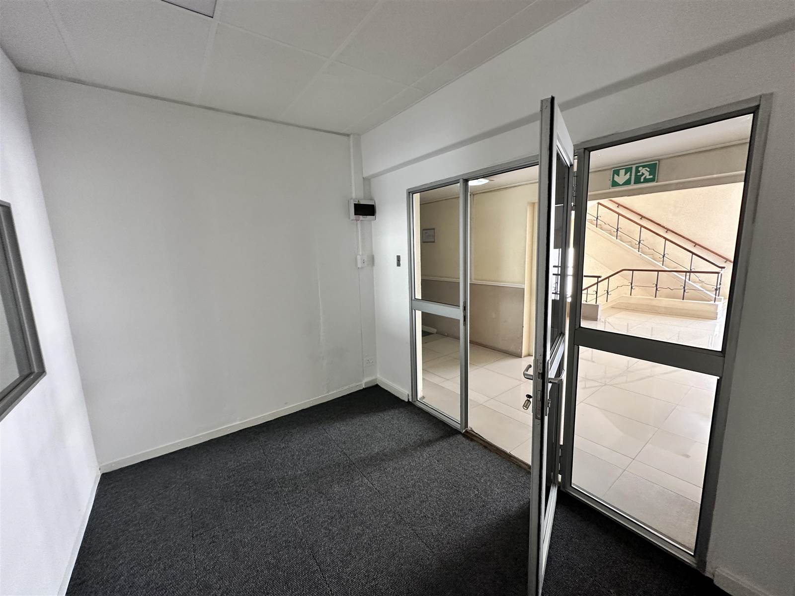 53  m² Commercial space in Cape Town City Centre photo number 3