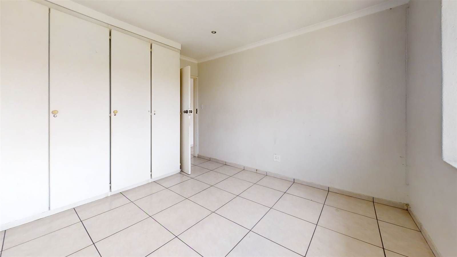 2 Bed House in Impala Park photo number 3