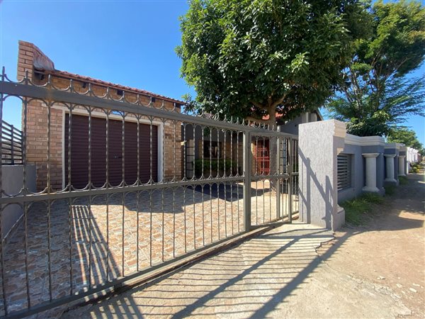 3 Bedroom House