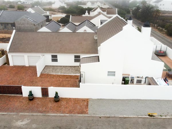 6 Bedroom House 6 Bedroom House