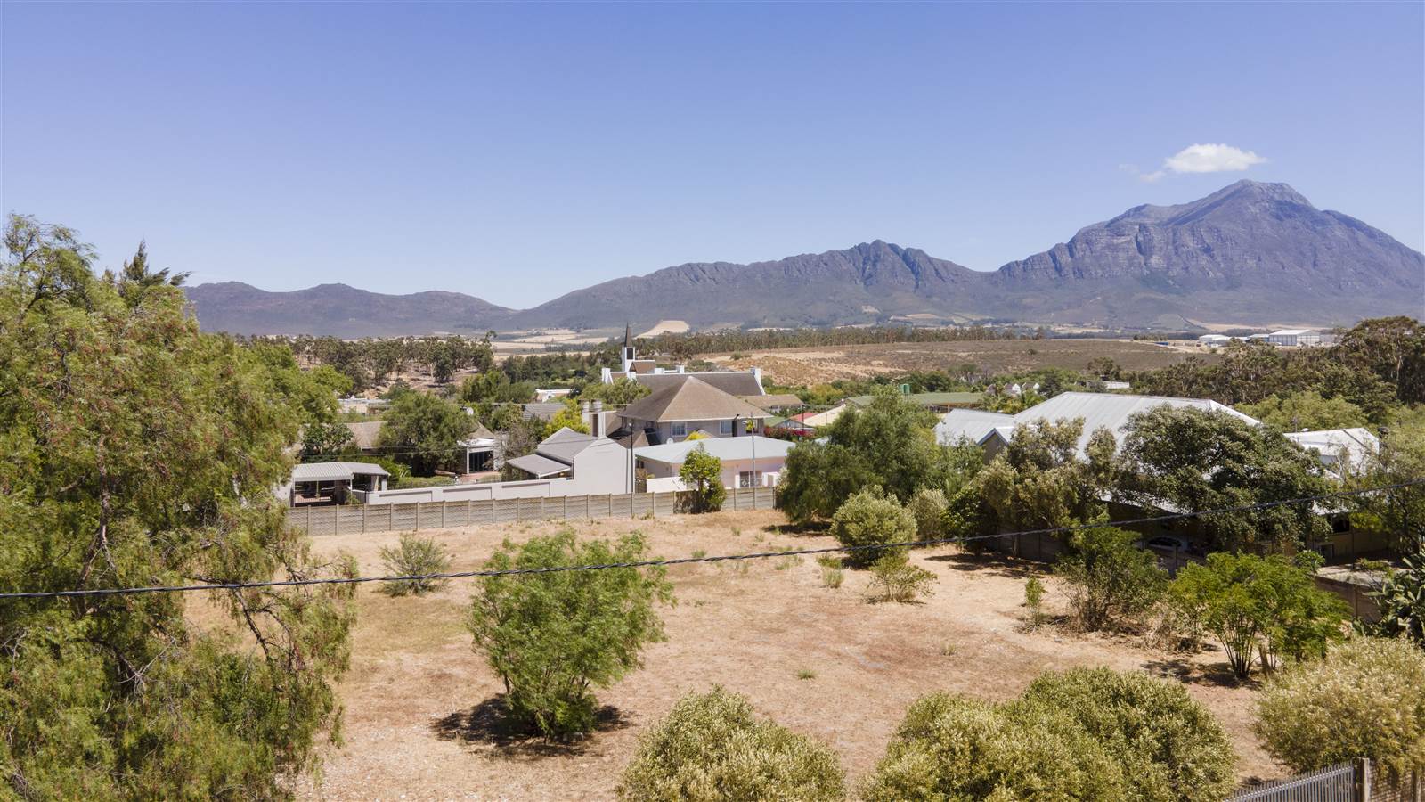 4 Bed House in Tulbagh photo number 9