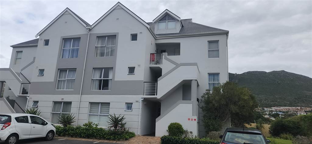 1 Bed Apartment in Hout Bay and surrounds photo number 15