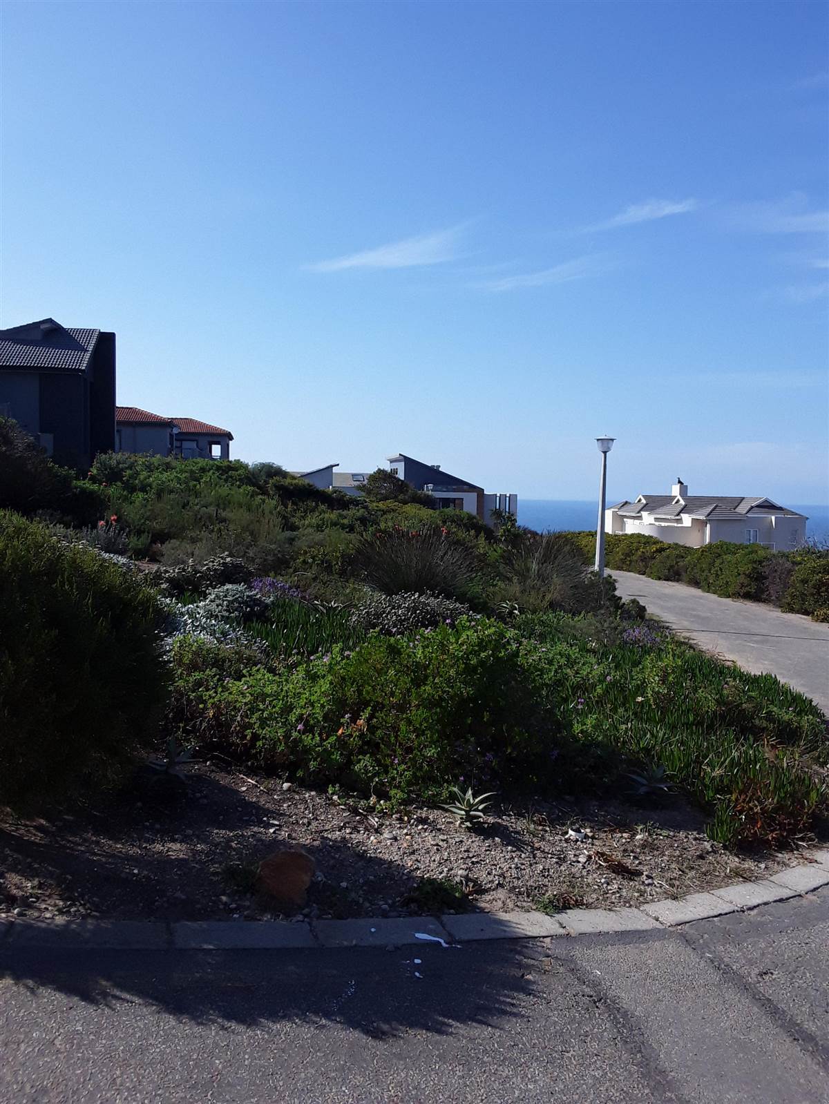 980 m² Land available in Village On Sea photo number 10