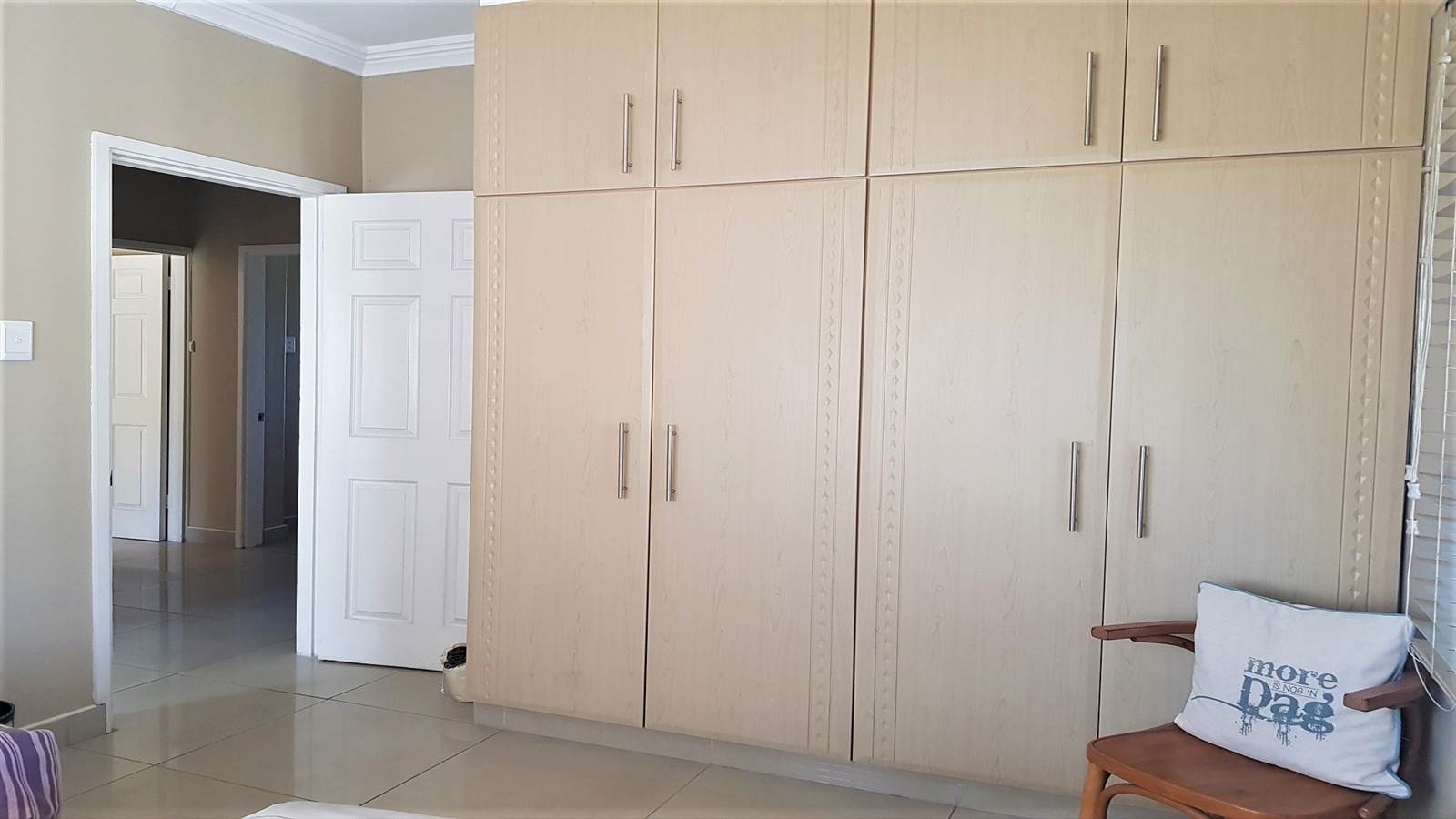 3 Bed Apartment in Umkomaas photo number 7
