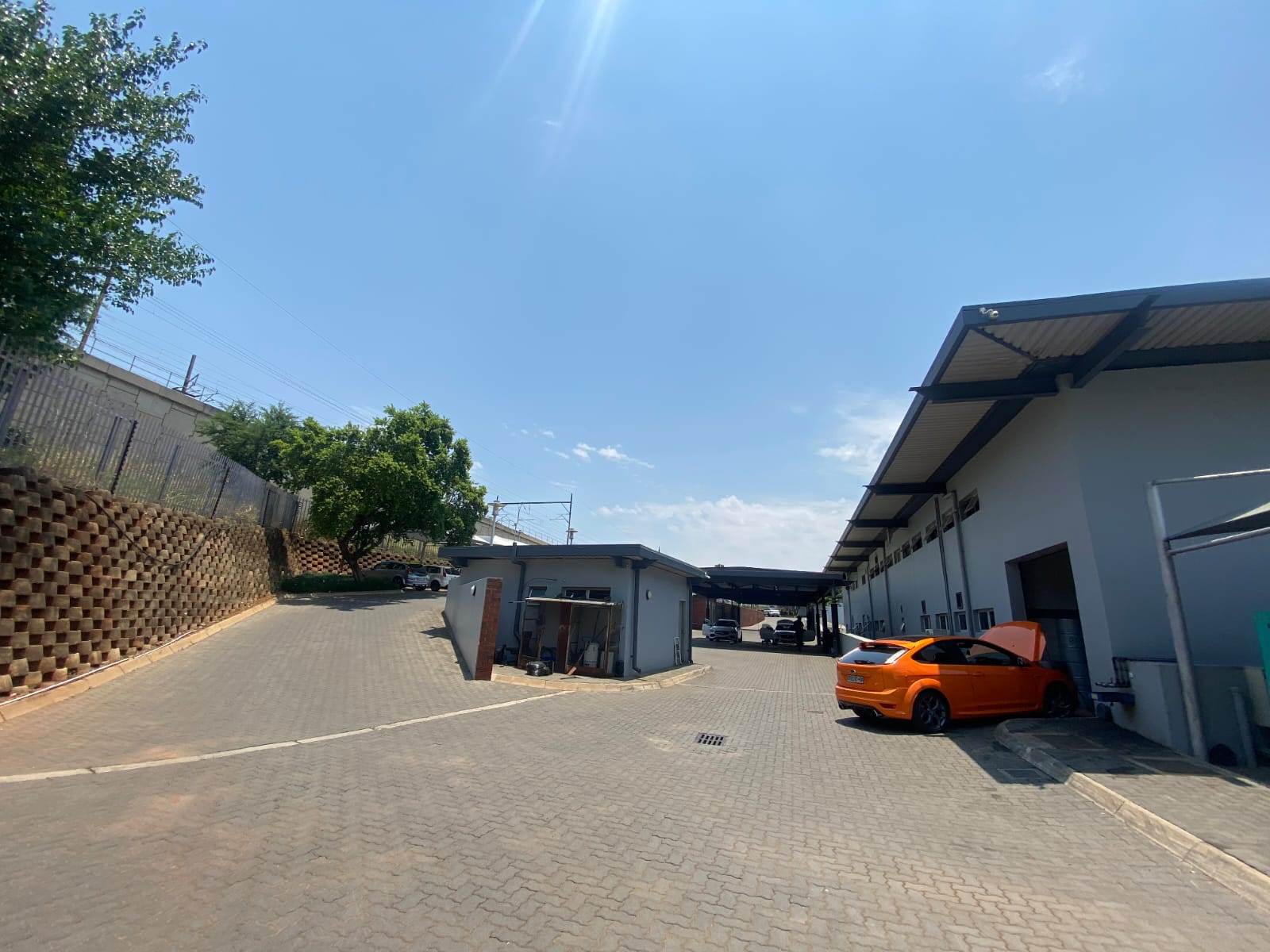 308  m² Commercial space in Pretoria Central photo number 6