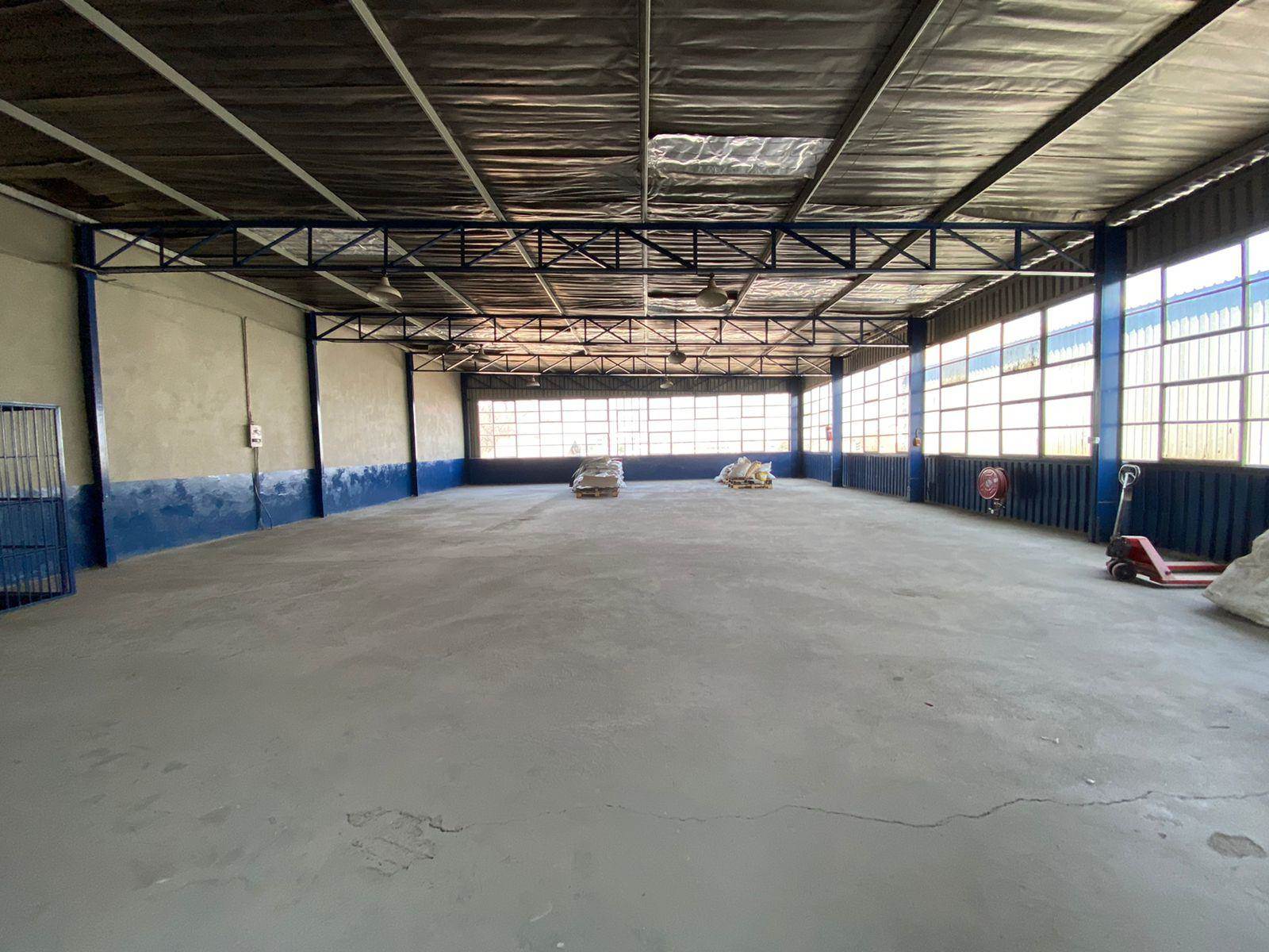 800  m² Industrial space in Germiston Central photo number 3