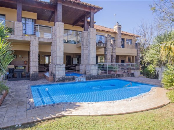 5 Bedroom House 5 Bedroom House
