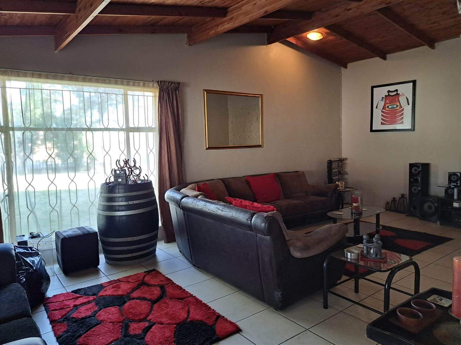 4 Bed House in Rensburg photo number 23