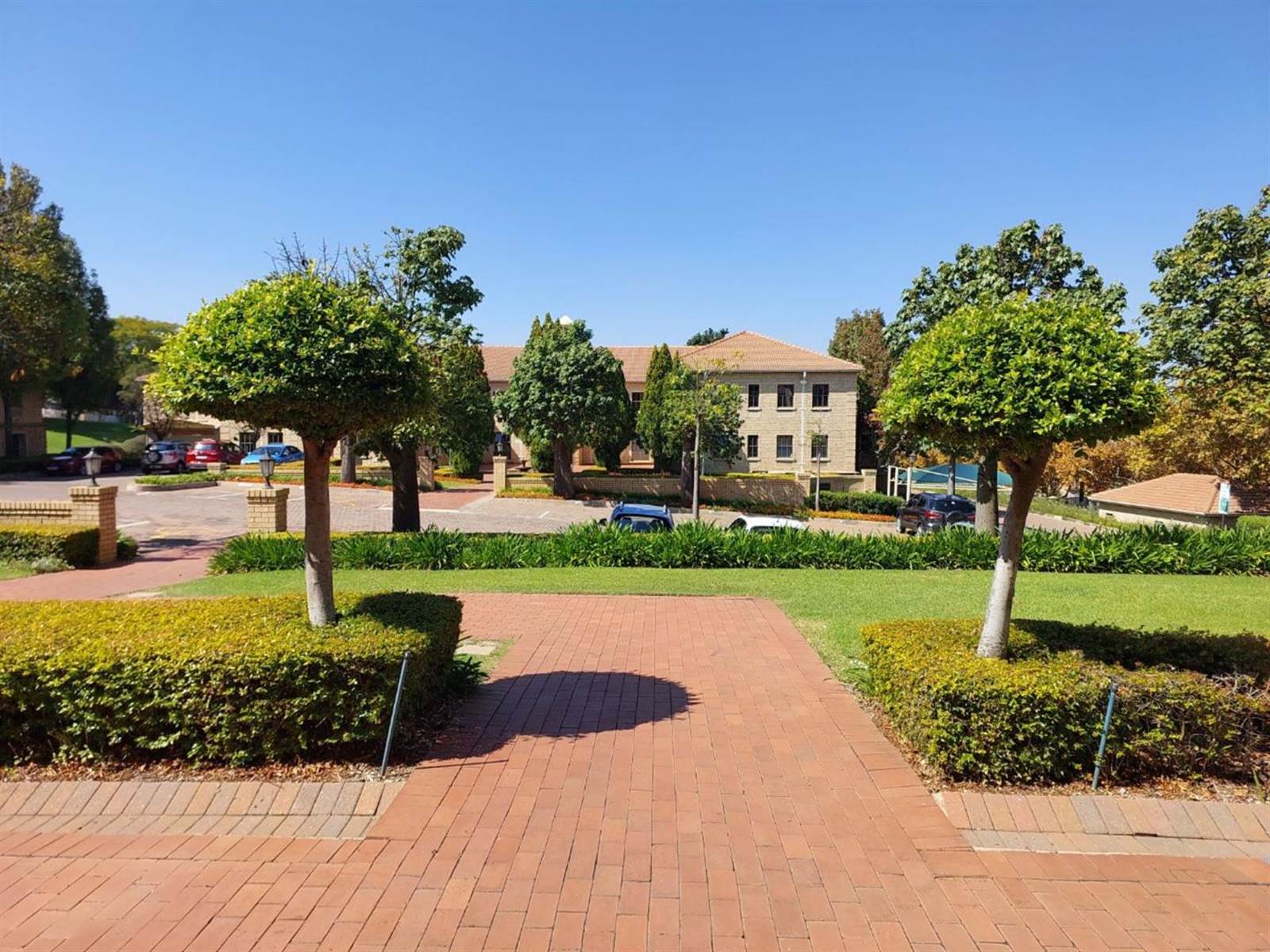 469  m² Commercial space in Bryanston photo number 25