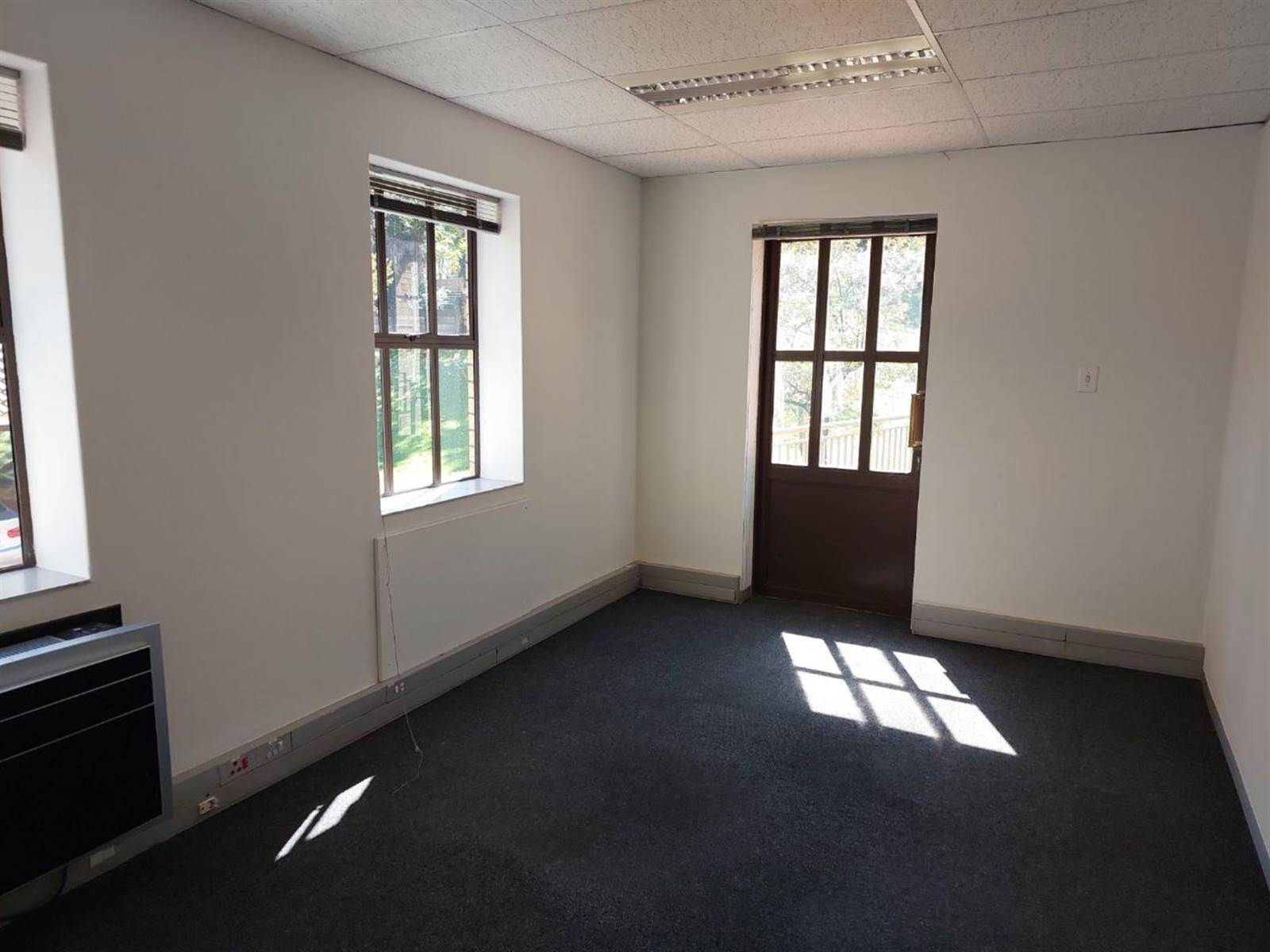 469  m² Commercial space in Bryanston photo number 24