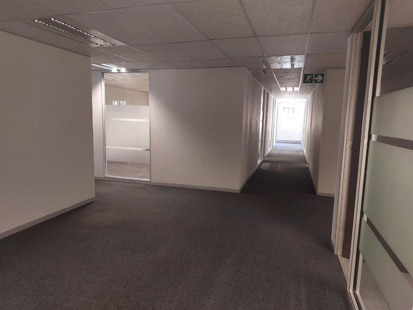 469  m² Commercial space in Bryanston photo number 16