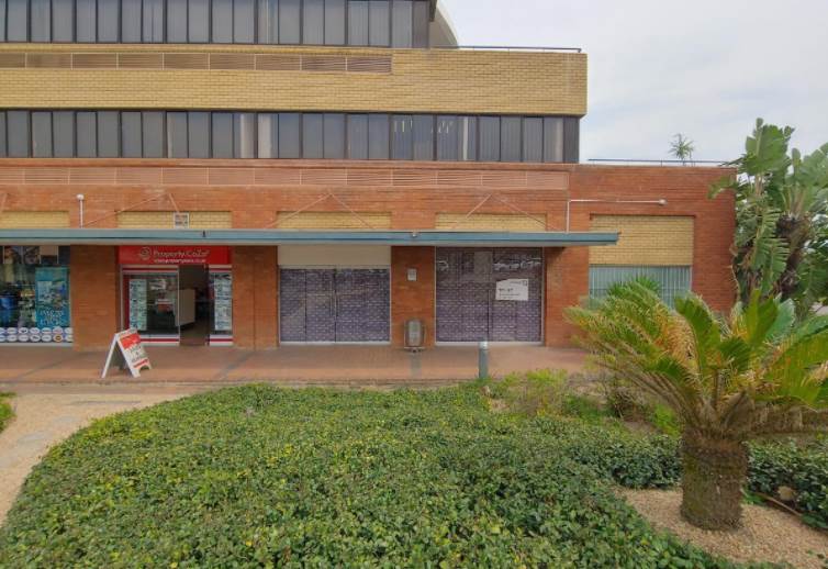 145  m² Retail Space in Westville photo number 1