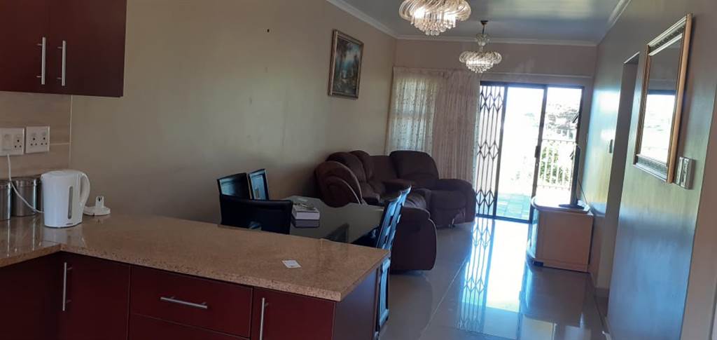 2 Bed Apartment in Winklespruit photo number 1