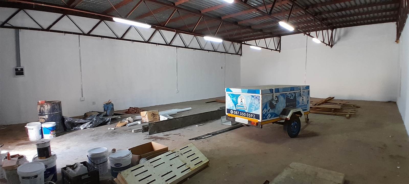 180  m² Commercial space in Rustenburg Central photo number 8