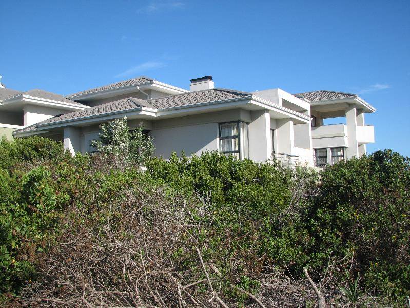 4 Bed House in Pinnacle Point Golf Estate photo number 1