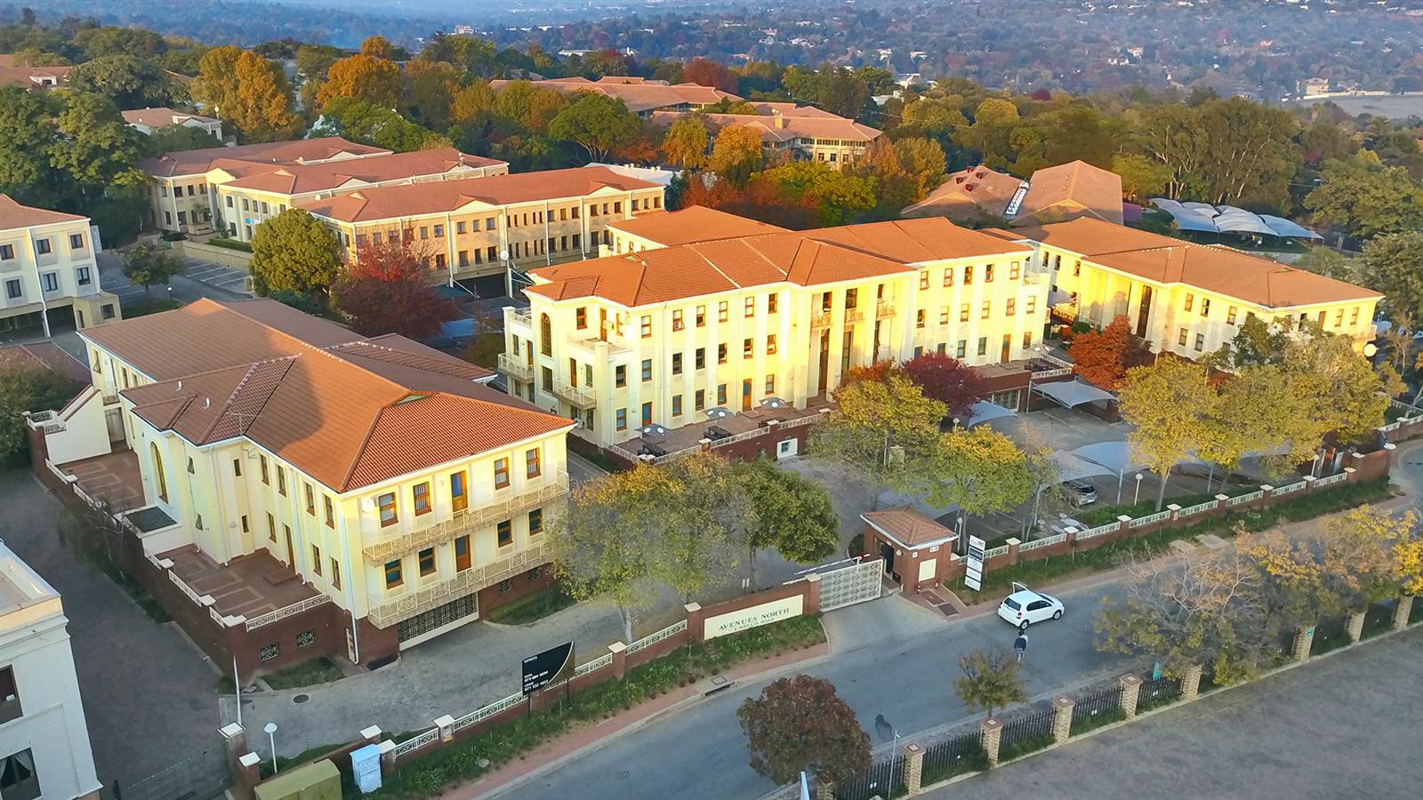 2000  m² Commercial space in Rivonia photo number 6