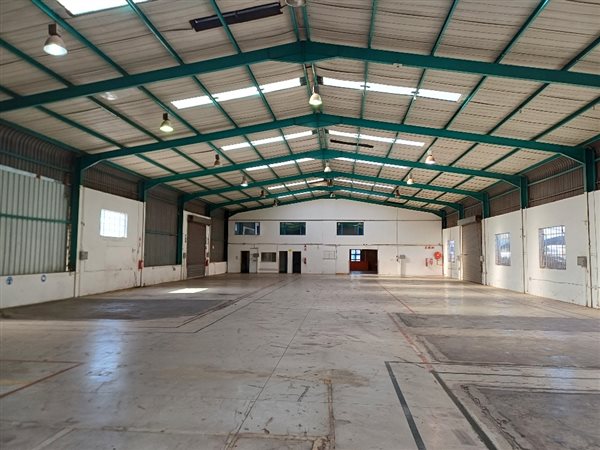 1 694  m² Industrial space