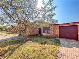 3 Bed Townhouse in East Lynne