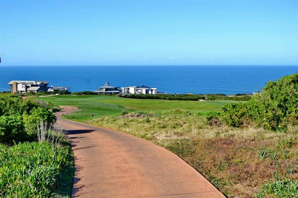 1214 m² Land available in Pinnacle Point Golf Estate photo number 5