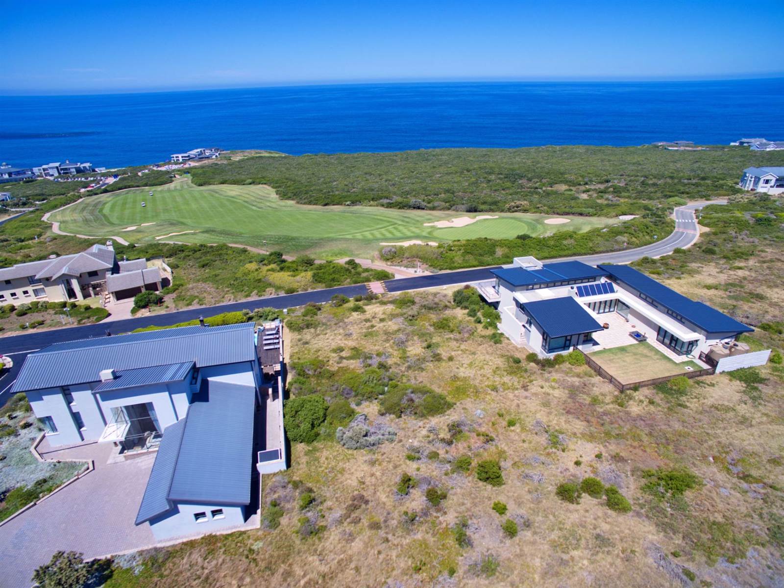 1214 m² Land available in Pinnacle Point Golf Estate photo number 1