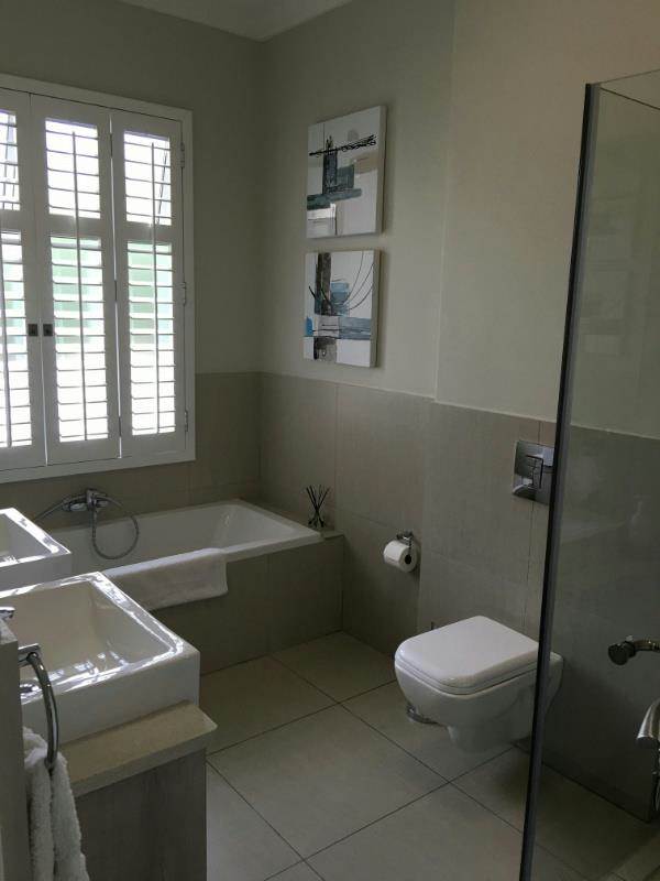 2 Bed Apartment in Bryanston photo number 15
