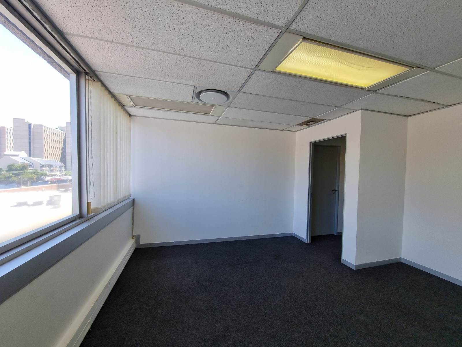 55  m² Commercial space in Hatfield photo number 8