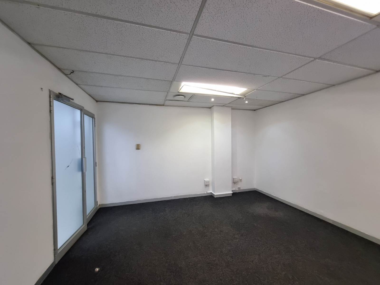 55  m² Commercial space in Hatfield photo number 6