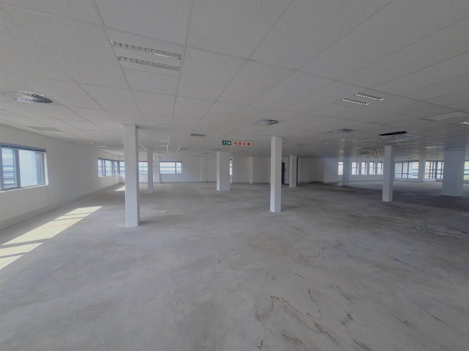697  m² Office Space in Centurion CBD photo number 13