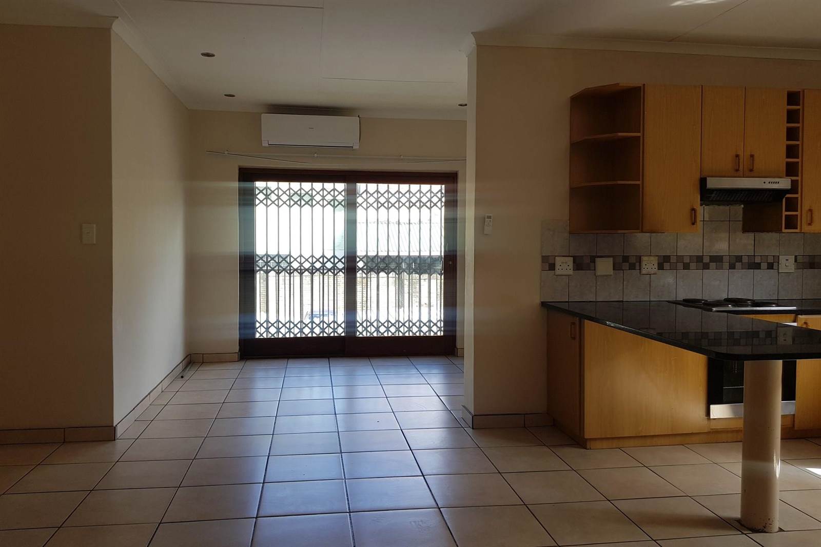 3 Bed Apartment in Tzaneen photo number 3