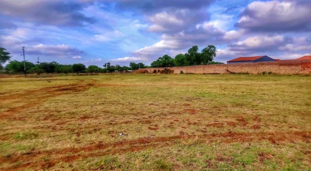1.2 ha Land available in Rosslyn photo number 4