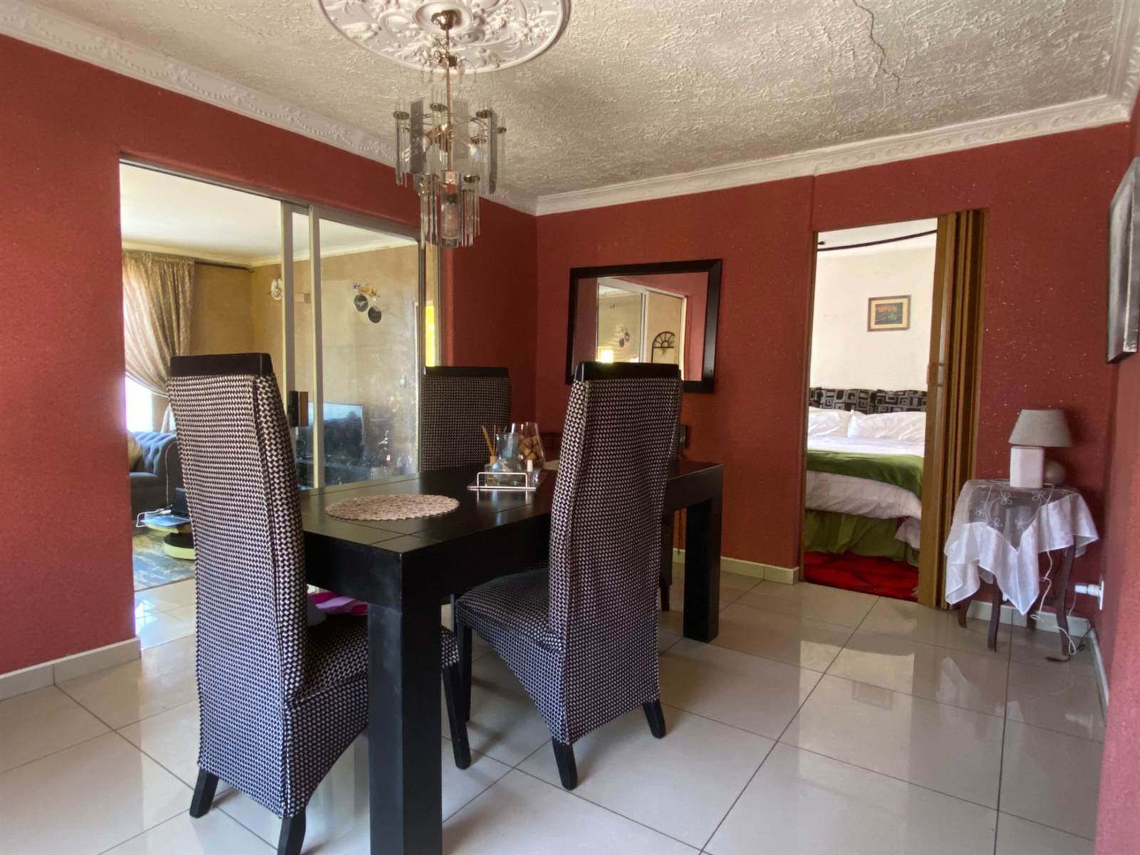 4 Bed House in Sebokeng Zone 10 photo number 6
