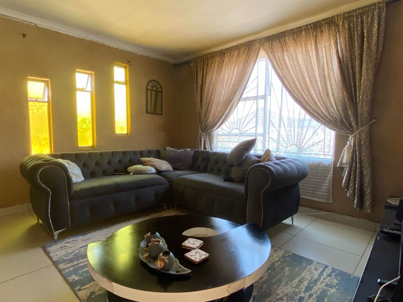 4 Bed House in Sebokeng Zone 10 photo number 8