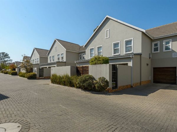 3 Bed Townhouse