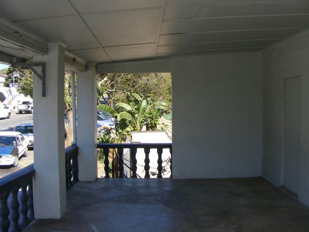 248  m² Commercial space in Port Edward photo number 8