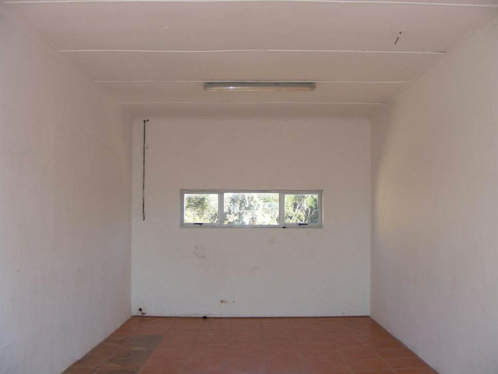 248  m² Commercial space in Port Edward photo number 12