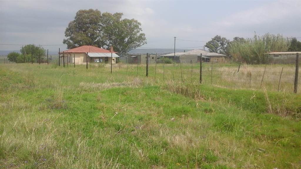 694 m² Land available in Marquard photo number 1